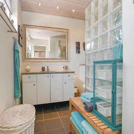 Three Bedroom Holiday In Tatil Evi *